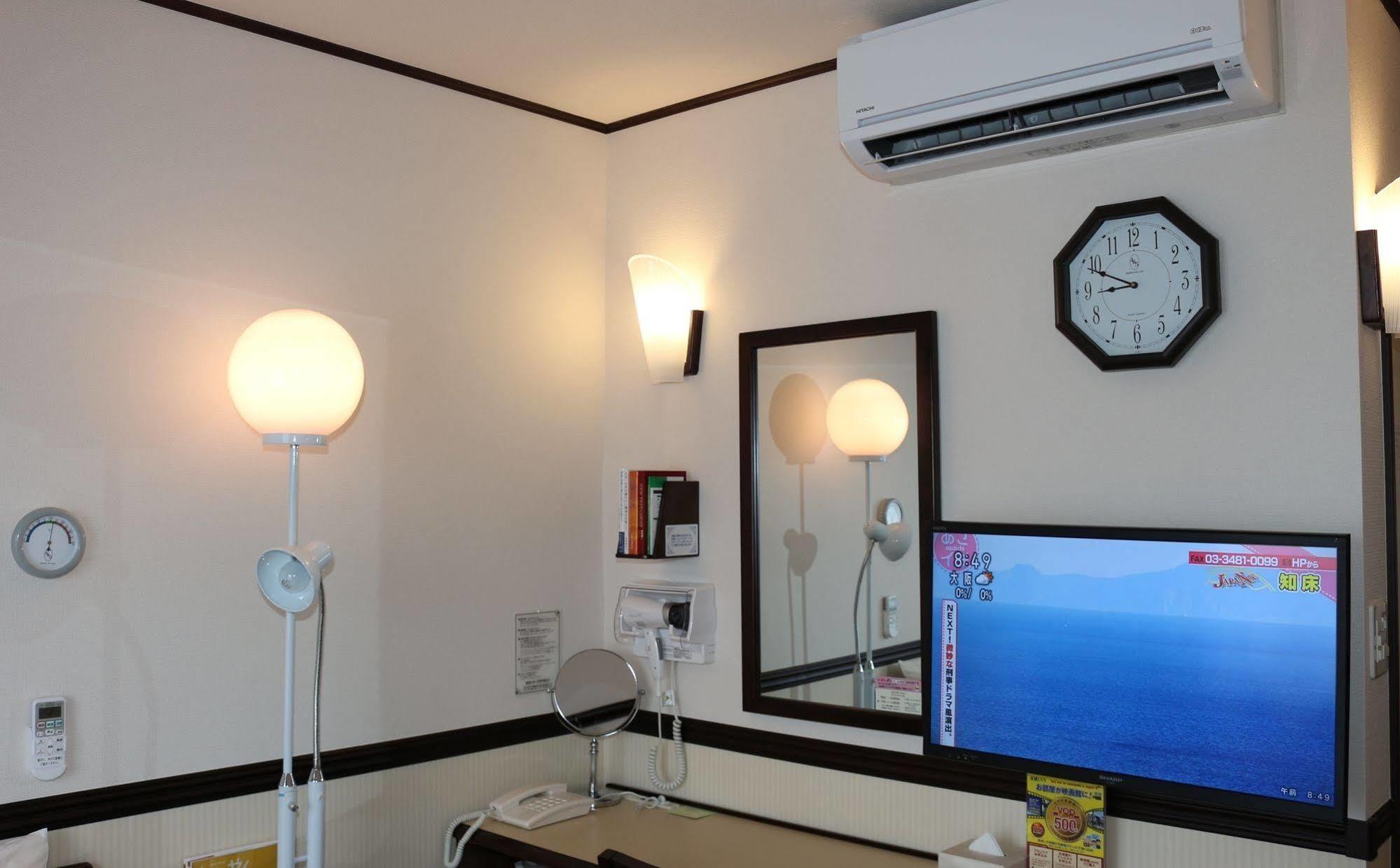 Toyoko Inn Sendai Higashi-Guchi No 2 Dış mekan fotoğraf